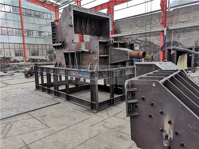 金屬破碎機廠家皓星機械不斷研發(fā)改進設備技術(shù)，保證物料分選效率和純凈度