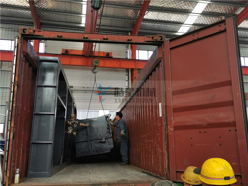 <a href='http://www.haizhiyu.cn/feilv/1660.html' target='_blank'><span>斷橋鋁破碎機(jī)</span></a>設(shè)備出口網(wǎng)南非客戶