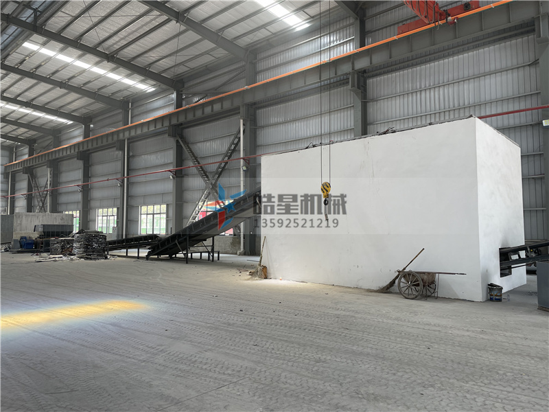 廢鋼破碎機設(shè)備是怎么解決卡料問題的